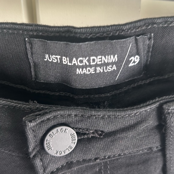 JUST BLACK DENIM SKINNY DISTRESSED HEM JEANS - Picture 2 of 5